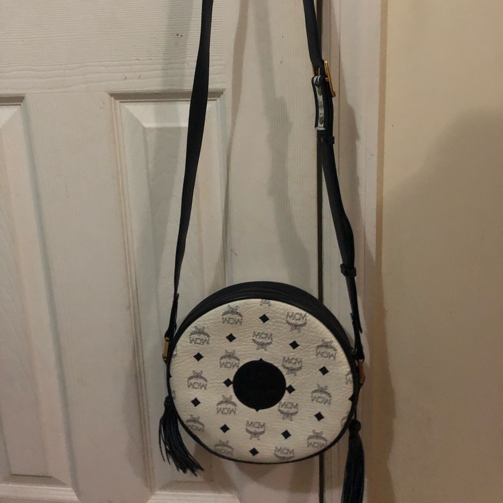 Mcm crossbody